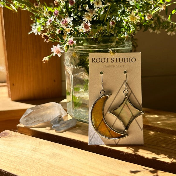 Root Studio - Nature inspired stained glass & jewelry made in Vermont